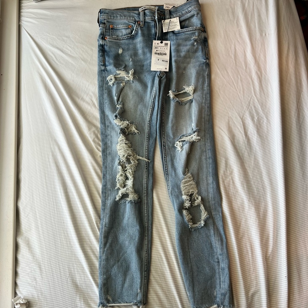 Zara slim boyfriend ripped skinny jeans